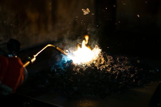 How to use a Minecraft blast furnace